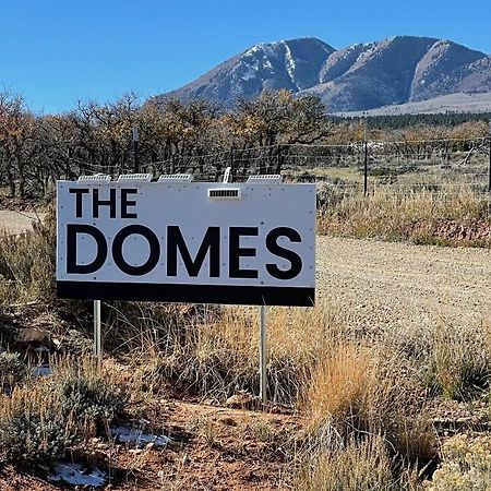 Canyon Rim Domes - A Luxury Glamping Experience!! Монтічелло Екстер'єр фото