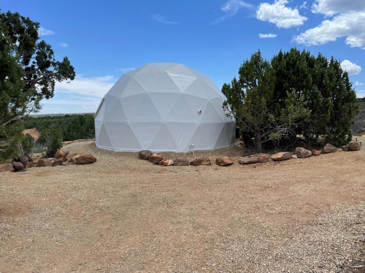 Canyon Rim Domes - A Luxury Glamping Experience!! Монтічелло Екстер'єр фото