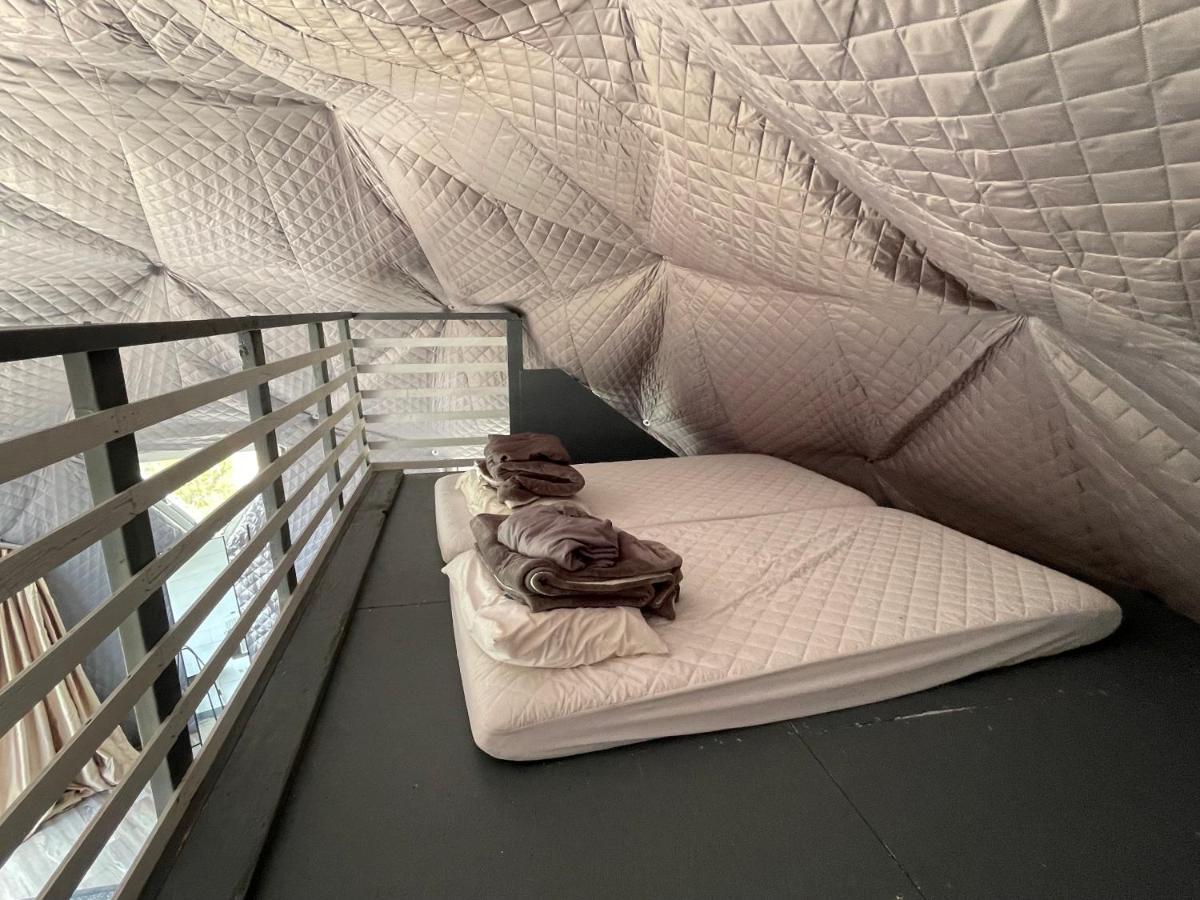 Canyon Rim Domes - A Luxury Glamping Experience!! Монтічелло Екстер'єр фото